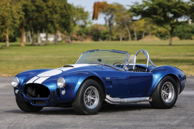 1966-Shelby-427-Cobra-S_C-2038-2-2.jpg