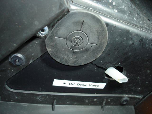 Oil cooler drain 001.JPG